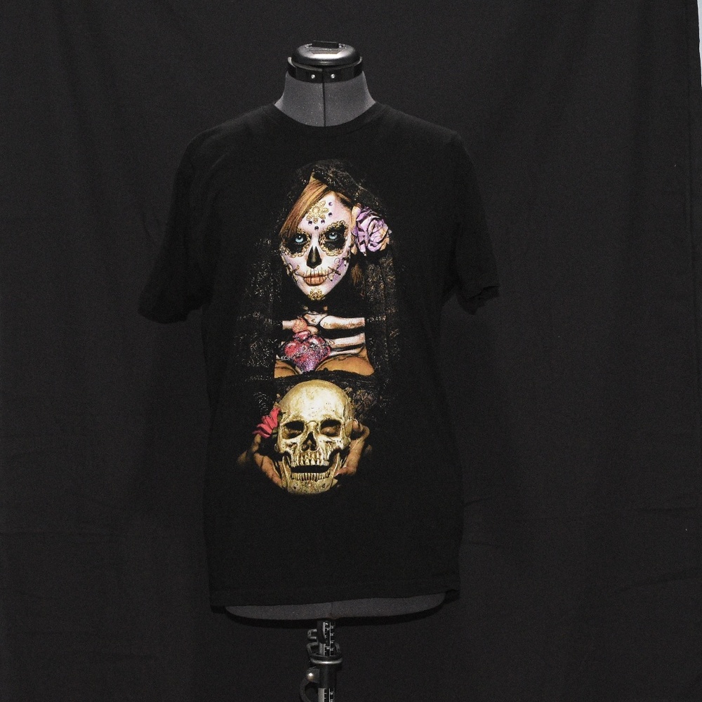 GDA studio skull t-shirt